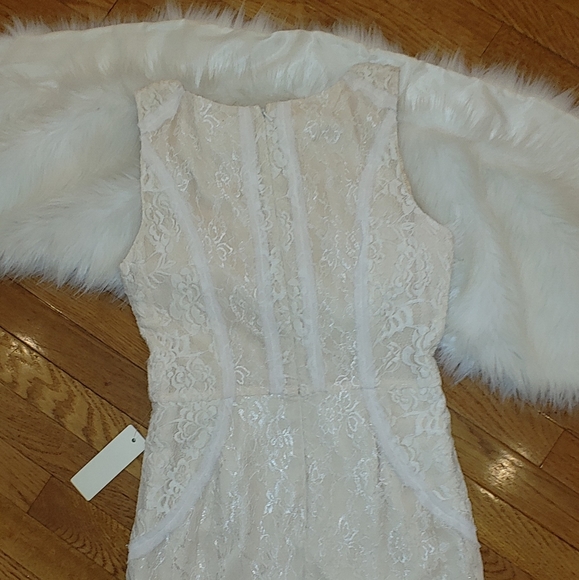 A. DREA LACE BODY-CON DRESS L - Picture 10 of 15